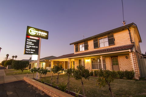 Green Gables Motel - Accommodation Sunshine Coast 1
