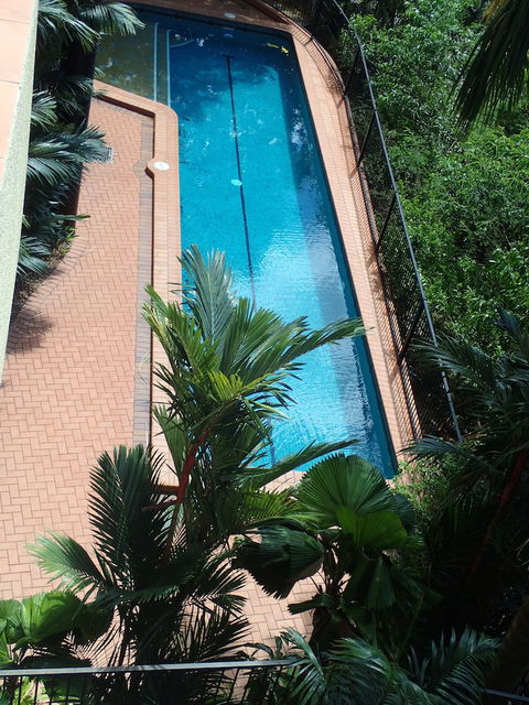 Darwin Deluxe Apartments - Accommodation Sunshine Coast 4