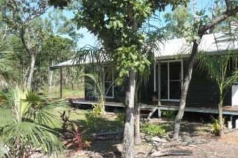 Chalets On Woodlands - Accommodation Sunshine Coast 0