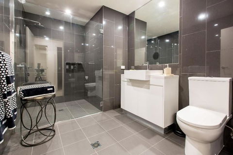 Luxury Four Bedroom Apartment - Accommodation Sunshine Coast 6