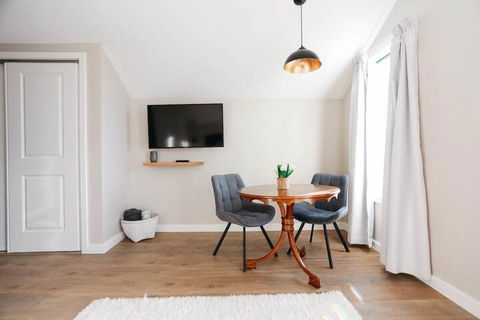 Figtree House - Accommodation Sunshine Coast 5