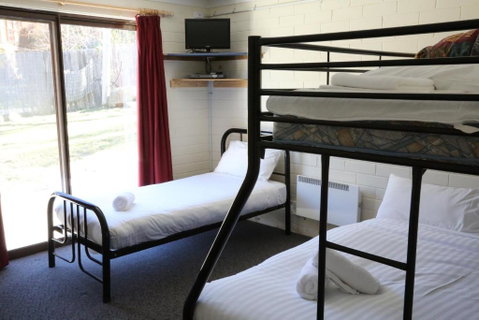 Alpha 8 - Accommodation Sunshine Coast 3