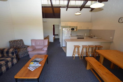 Alpha 8 - Accommodation Sunshine Coast 4