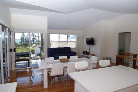 Beach Club 2 5 Gowing Street - Accommodation Sunshine Coast 6