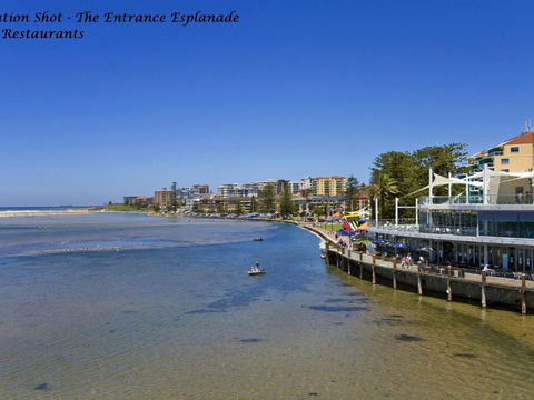 Lakeshore Apartments Unit 6 - Accommodation Sunshine Coast 3