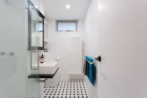 The Original Fremantle Apartment - Accommodation Sunshine Coast 4