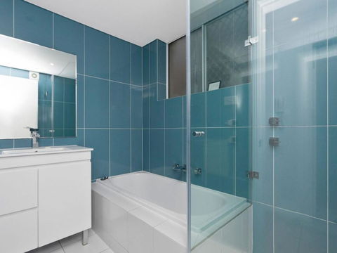 Ocean Pines Unit 1 Blue Bay NSW - Accommodation Sunshine Coast 5