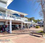 2 Seashells 21 23 Magnus Street pool lift aircon - Accommodation Sunshine Coast