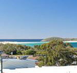 Whale Tales 78 Lentara Street FANTASTIC WATER VIEWS OVER FINGAL BEACH - Accommodation Sunshine Coast
