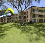 33 Bay Parklands 2 Gowrie Avenue Air conditioning Foxtel Pool Tennis Court Spa - Accommodation Sunshine Coast