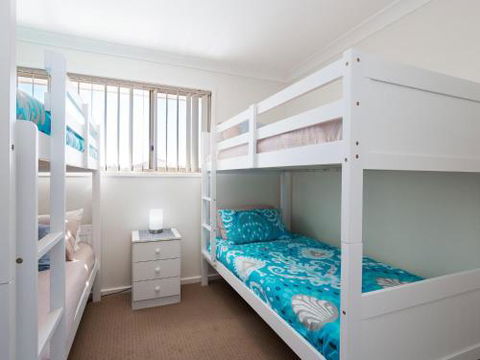 Walk On Birubi 1 / 40 Ocean Ave Pet Friendly WIFI Boat Parking & Water Views - Accommodation Sunshine Coast 2