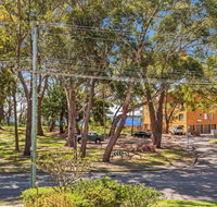 4 Magnus Gardens 7 Magnus St. beautiful air conditioned unit with filtered water views  WIFI - Accommodation Sunshine Coast