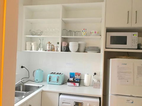 Smugglers Resort Style Apartments No 9 - Accommodation Sunshine Coast 2