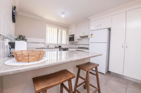Wonderful Windred Modern Comfy Quiet - Accommodation Sunshine Coast 6