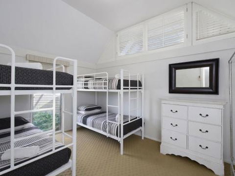 Ironbark Hill Retreat - Accommodation Sunshine Coast 3