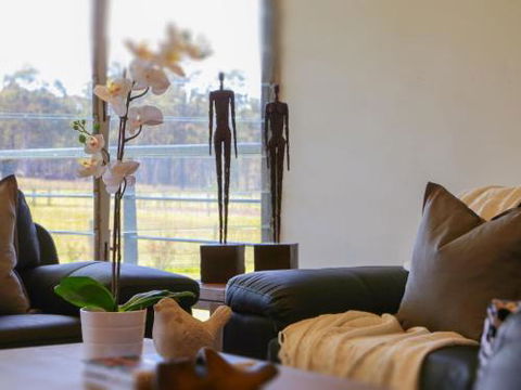 Ironbark Hill Retreat - Accommodation Sunshine Coast 6
