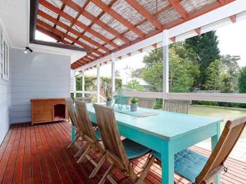 Rubys Retreat 44 Achilles Street Pet Friendly Aircon & Boat Parking - Accommodation Sunshine Coast 3