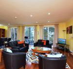 Villa Joie De Vie located within Cypress Lakes - Accommodation Sunshine Coast