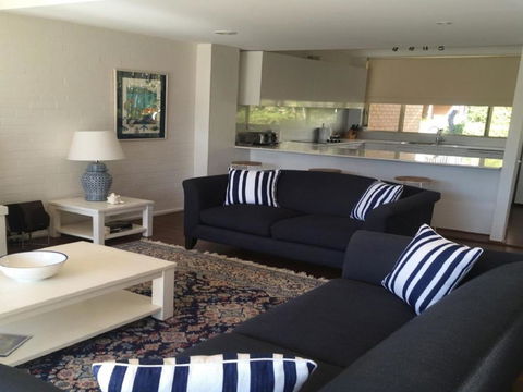 Greenpark #11 11 / 45 Avoca Drive Avoca Beach - Accommodation Sunshine Coast 5