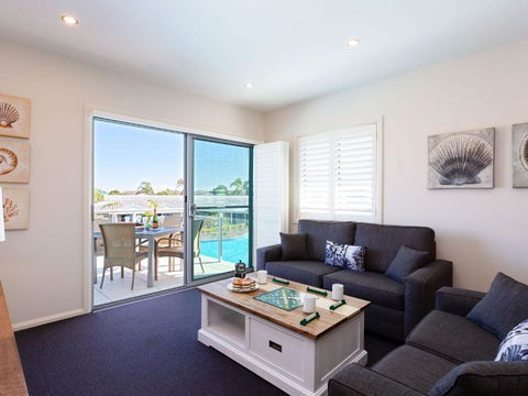 Oaks Pacific Blue 278 265 Sandy Point Road - Accommodation Sunshine Coast 4