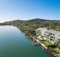 Apartment 5 Commodore - Accommodation Sunshine Coast