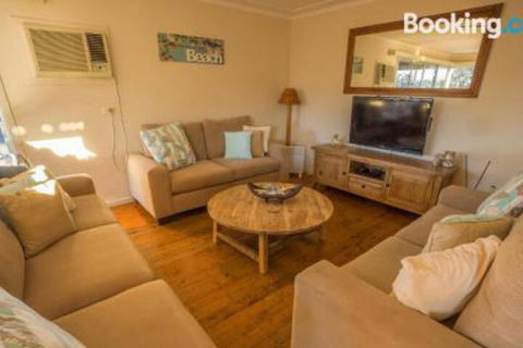 Clissold Street 11 Mollymook - Accommodation Sunshine Coast 5