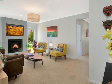 Blue Waves - Accommodation Sunshine Coast 2