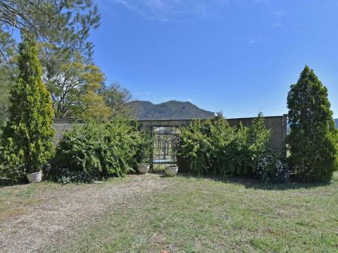 Soldiers Cottage Picturebook Vineyard Home - Accommodation Sunshine Coast 6