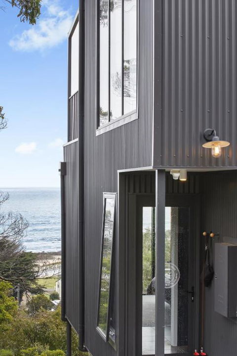 Months & Seasons Momentary Escapes Beach House - Accommodation Sunshine Coast 1