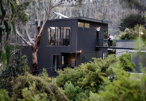 Months & Seasons Momentary Escapes Beach House - Accommodation Sunshine Coast 5