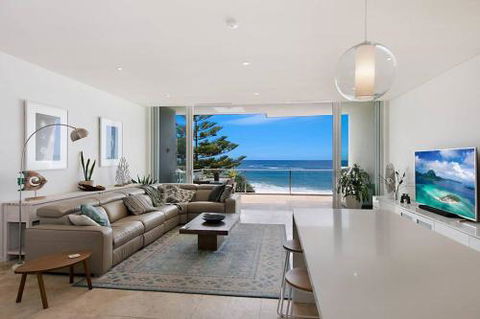 Oceanfront Penthouse Stylish & Luxurious. - Accommodation Sunshine Coast 0