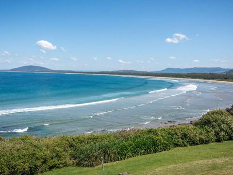 90 OCEANS EDGE Gerroa 4pm Check Out Sundays - Accommodation Sunshine Coast 6