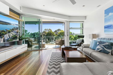 Panoramic River & Ocean Views Noosaville - Accommodation Sunshine Coast 1