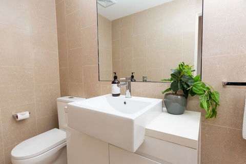 Enjoy Penthouse Living In The CBD - Accommodation Sunshine Coast 3