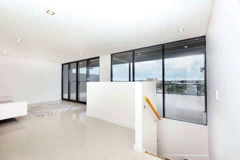 Enjoy Penthouse Living In The CBD - Accommodation Sunshine Coast 4