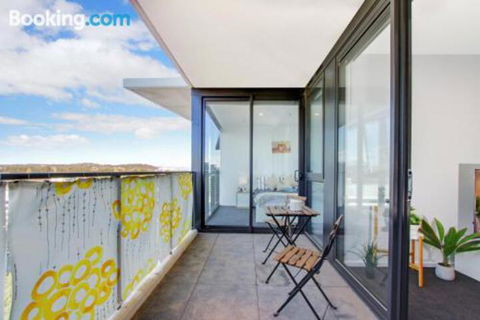 Cozy Homely Apartment CBR Central - Accommodation Sunshine Coast 2