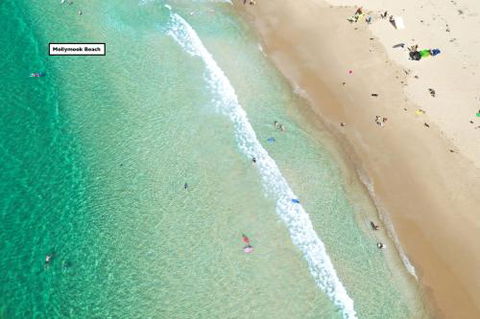 Stunning Clifftop Location 213 Mitchell Pde - Accommodation Sunshine Coast 6