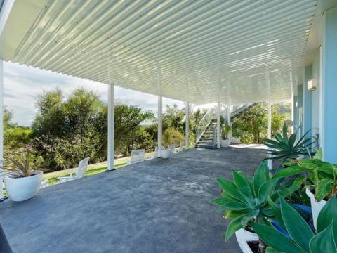 NANNY & POPPYS BEACH HOUSE Gerroa 4pm Check Out Sundays - Accommodation Sunshine Coast 1