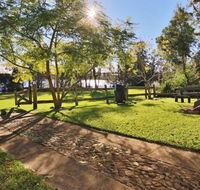 The Lake House at Erowal Bay 4pm Check Out Sundays - Accommodation Sunshine Coast