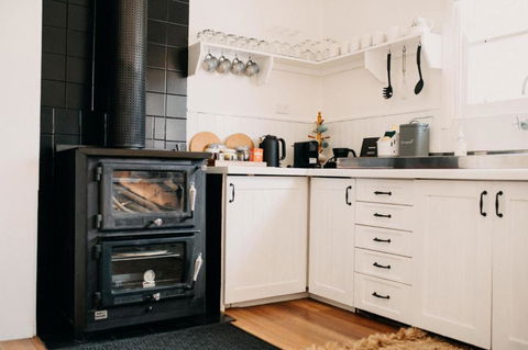 The Cottage Bondonga - Accommodation Sunshine Coast 3