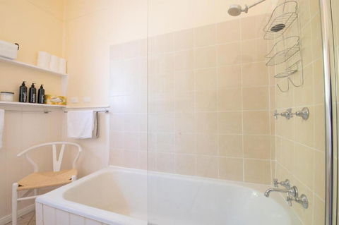 The Cottage Bondonga - Accommodation Sunshine Coast 5