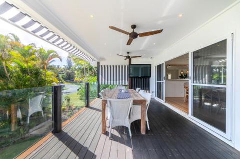 Beaches - Accommodation Sunshine Coast 3