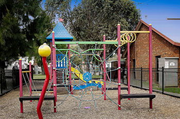 Geelong Riverview Tourist Park - Accommodation Sunshine Coast 2