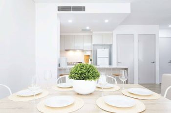 Boutique Home Close To City - Accommodation Sunshine Coast 6