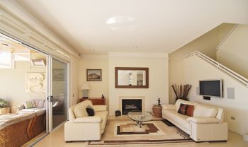 Harbourfront Retreat - Accommodation Sunshine Coast 5