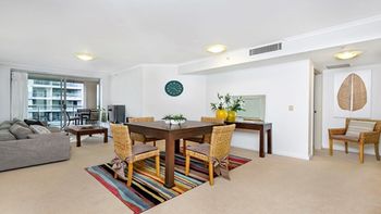 The Apartment Service HELP7 - Accommodation Sunshine Coast 0