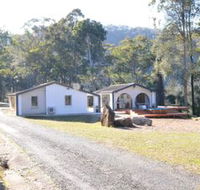 Quiet Rural Retreat with Spa - Accommodation Sunshine Coast