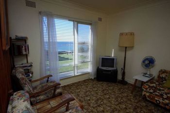 Mt Kembla NSW Accommodation Sunshine Coast