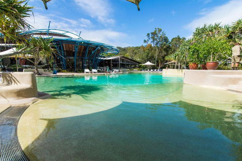 The Holiday House - Accommodation Sunshine Coast 1