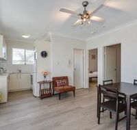 Renovated Apartment with pool - Accommodation Sunshine Coast